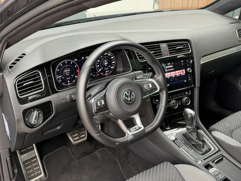 Volkswagen GOLF 1.5 TSI DSG 2x R-Line Pano Virtueel Stoelver uit 2019, foto 9