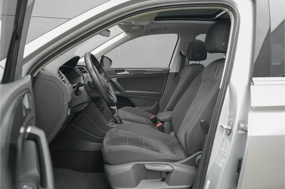 Volkswagen Tiguan 1.4 TSI eHybrid Elegance Pano ACC 360 IQ uit 2023, foto 4