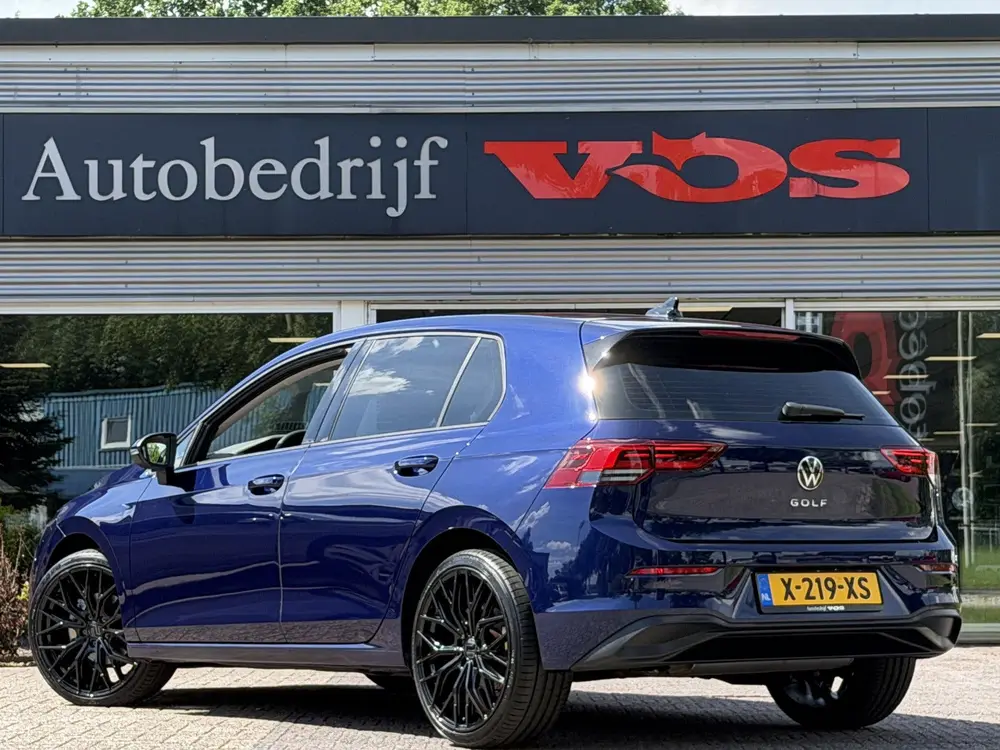 Volkswagen Golf 1.5 TSI Life | 19" LM | Camera | CarPlay | A uit 2023, foto 5