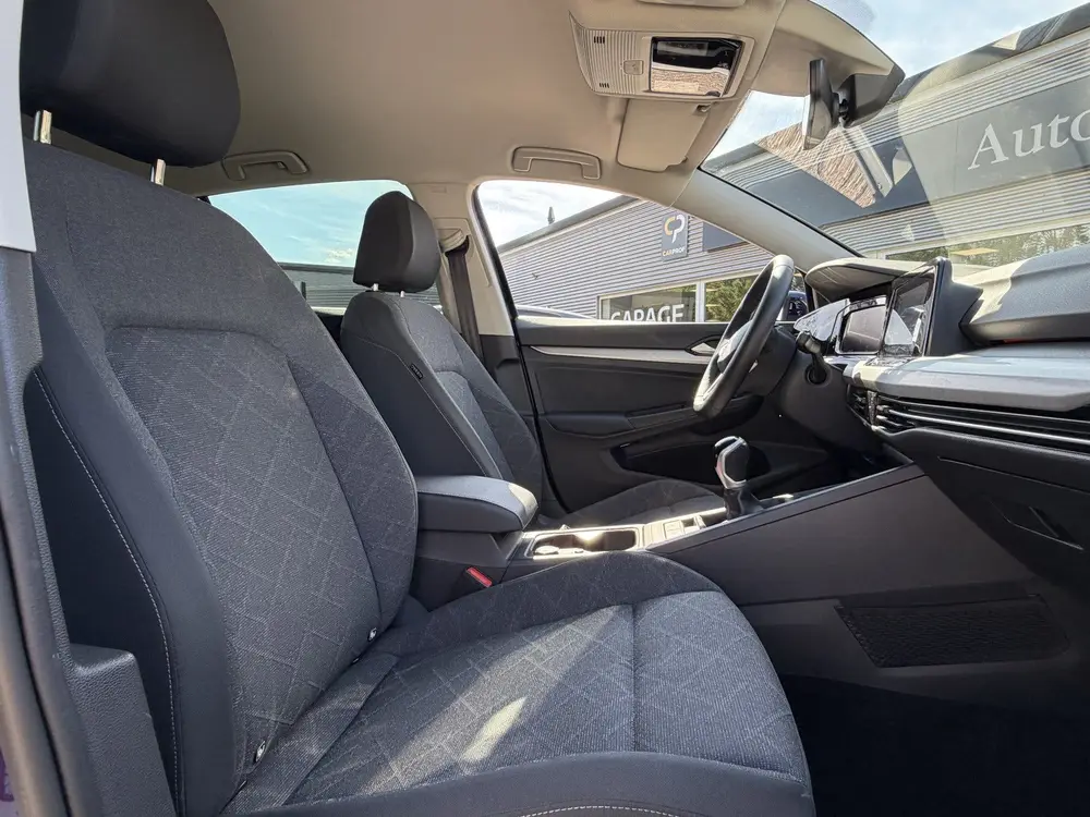 Volkswagen Golf 1.5 TSI Life | 19" LM | Camera | CarPlay | A uit 2023, foto 6