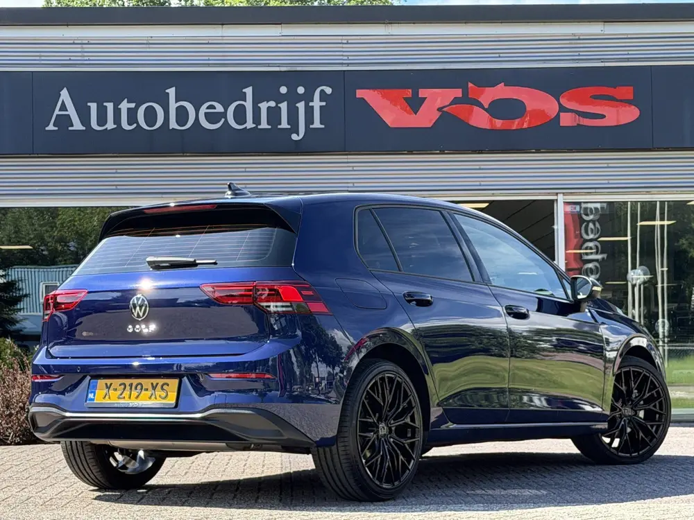 Volkswagen Golf 1.5 TSI Life | 19" LM | Camera | CarPlay | A uit 2023, foto 9
