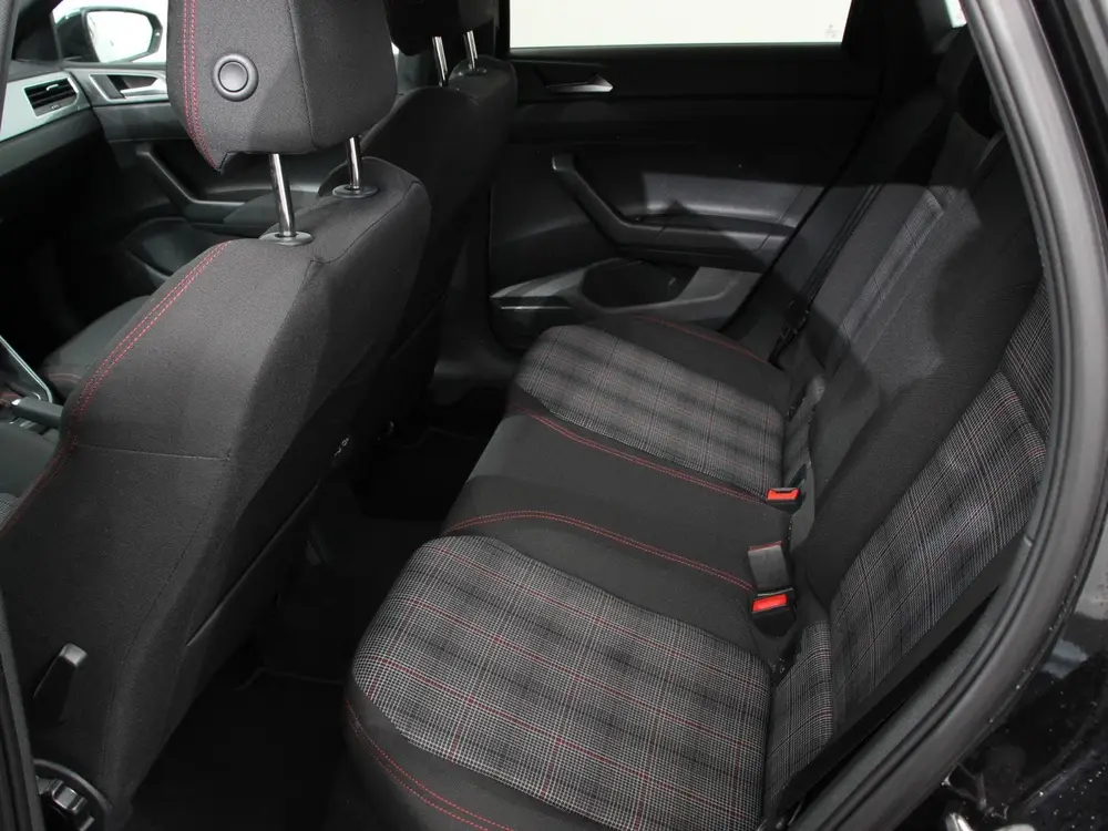 Volkswagen Polo 2.0 TSI GTI 207pk Automaat Digitale Cockpit uit 2024, foto 10