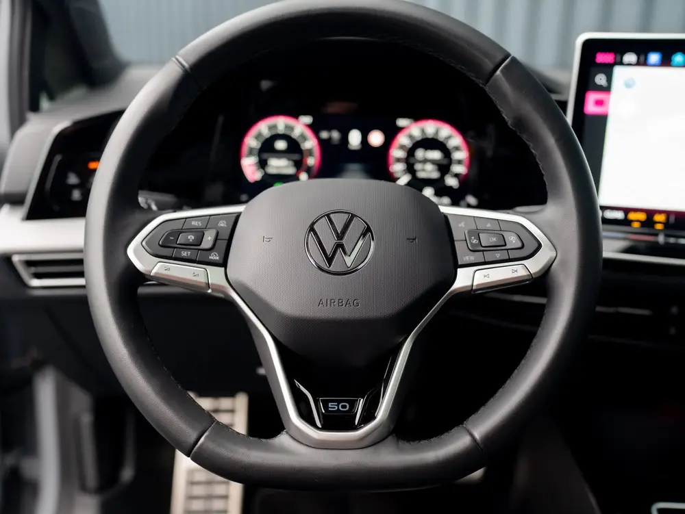 Volkswagen Golf 1.5 eTSI 50 Edition | Panodak | Trekhaak weg uit 2025, foto 17
