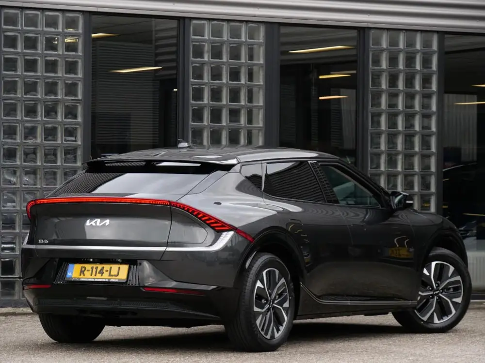 Kia EV6 PLUS 77.4 kWh/ LEER/ ELEKT. KLEP/ AFN. TREKHAAK/ NL uit 2022, foto 2