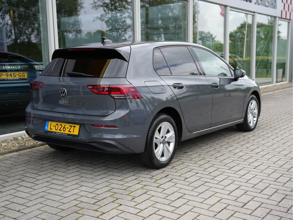 Volkswagen Golf 1.0 TSI Life | Draadloze telefoonlader | Cru uit 2021, foto 2