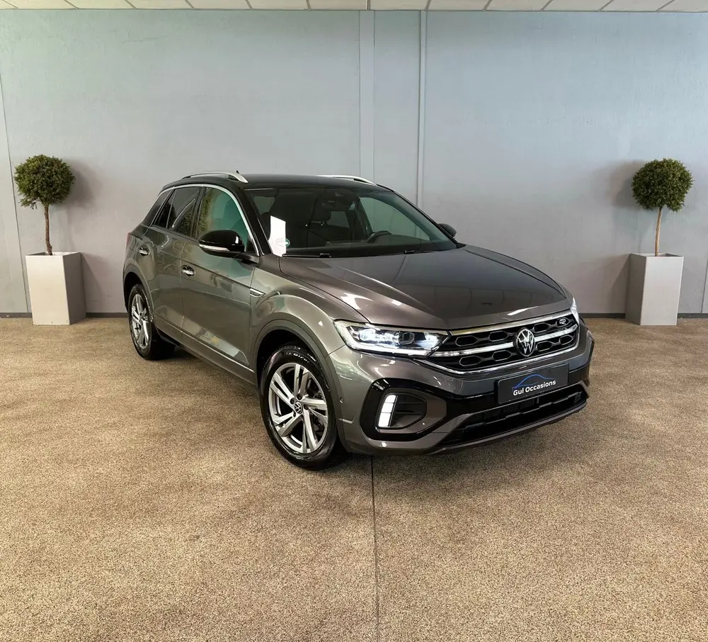 Volkswagen T-Roc 1.0 TSI R-Line - Camera - ACC - IQ - Massag uit 2023, foto 3