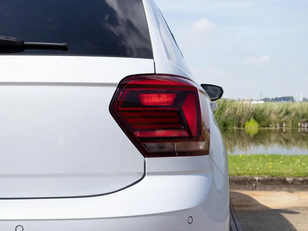 Volkswagen Polo 1.0 TSI Comfortline Business Automaat ACC 16 uit 2020, foto 18