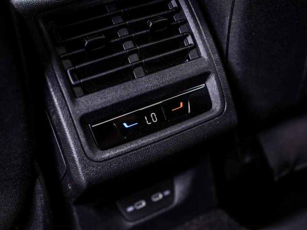 Volkswagen Golf 2.0 TDI GTD|PANO|ACC|CARPLAY|STOEL/STUURVERW uit 2021, foto 16