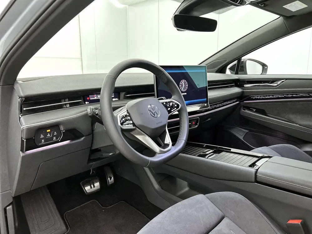 Volkswagen ID.7 Pro Business 77 kWh 286 PK | IQ Lights | Ele uit 2025, foto 19