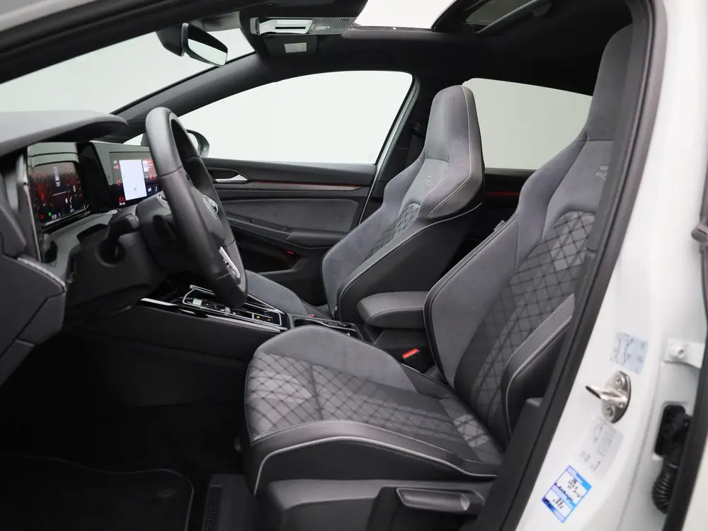 Volkswagen Golf 1.5 eTSI R-Line Business 150 PK | Automaat | uit 2024, foto 11