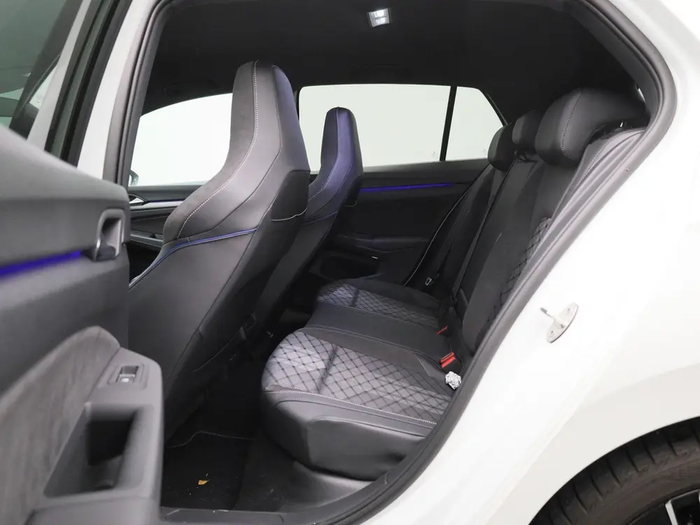 Volkswagen Golf 1.5 eTSI R-Line Edition | 116 PK | Demo | Au uit 2025, foto 12