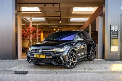Volkswagen Tiguan DSG|Pano|ACC |Lane uit 2020