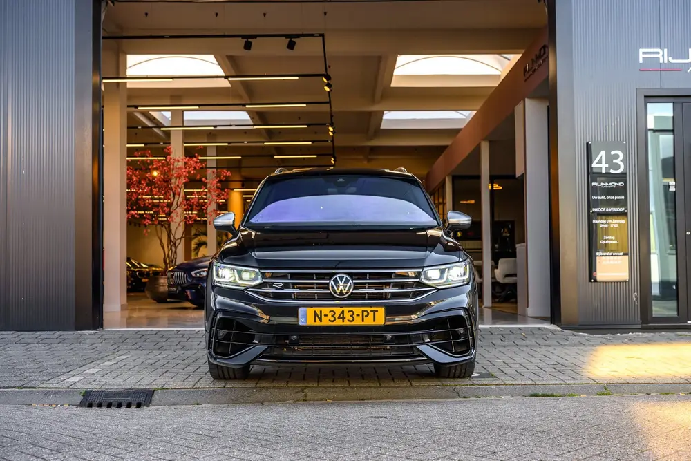 Volkswagen Tiguan R 2.0 TSI 320pk 4Motion DSG|Pano|ACC |Lane uit 2020, foto 8