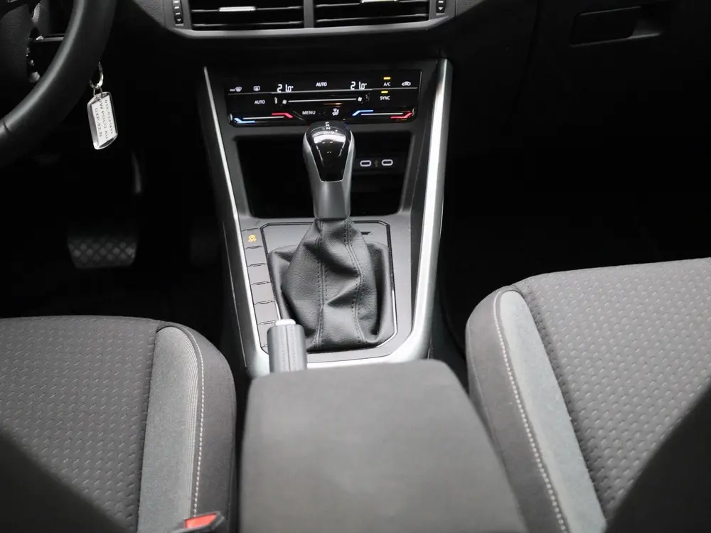 Volkswagen Polo 1.0 TSI Life Edition | EM | Automaat | Navig uit 2025, foto 9