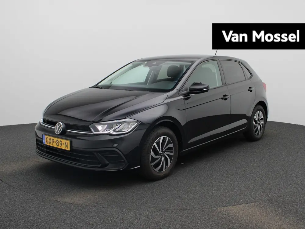 Volkswagen Polo 1.0 TSI Life Edition | 95 PK | EM | Navigati uit 2025