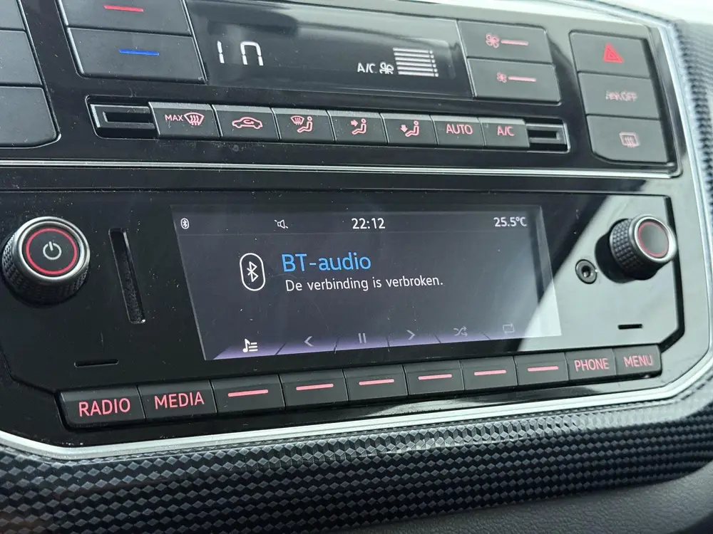 Volkswagen Up! 1.0 | 65 PK | Cruise control | Climate contro uit 2022, foto 14