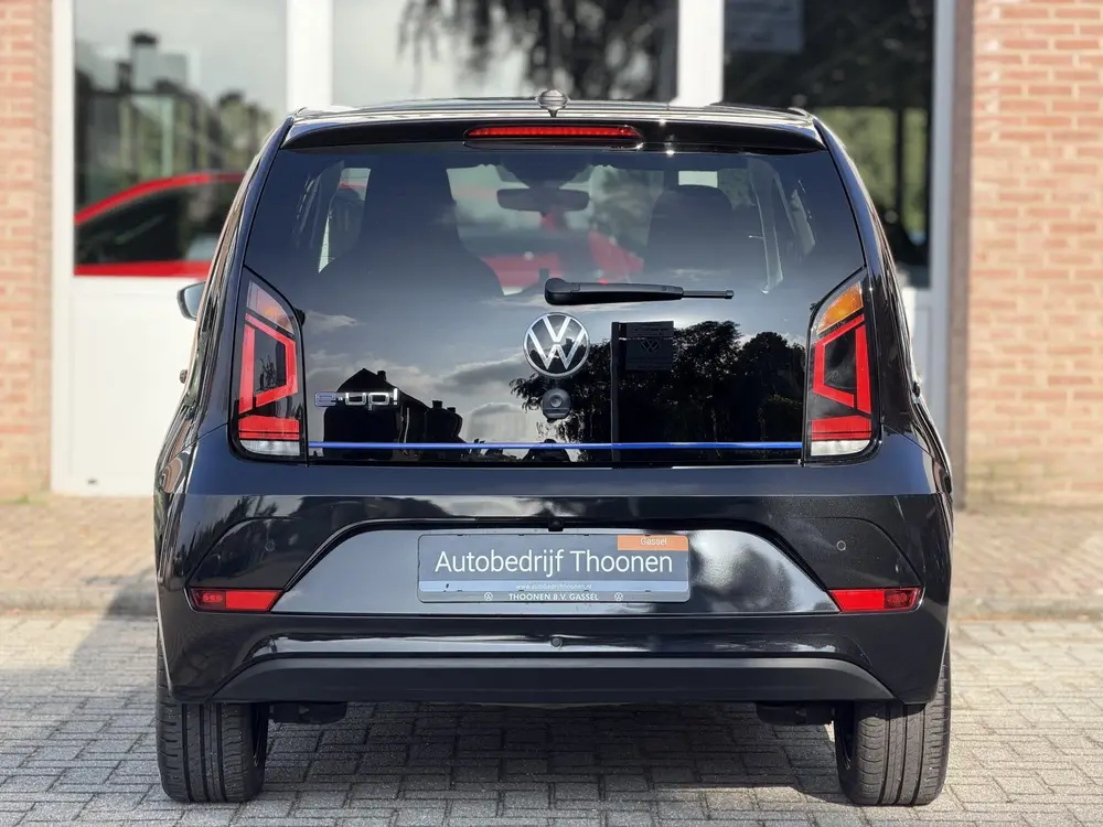 Volkswagen e-Up! Style | Camera | Cruise | Stoelverwarming uit 2022, foto 3