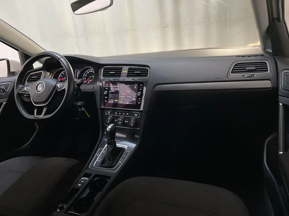 Volkswagen Golf Variant 1.0 TSI 116pk DSG Comfortline Naviga uit 2019, foto 2