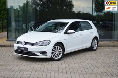 Volkswagen Golf 1.5 TSI Highline | Carplay | Automaat | Crui uit 2019