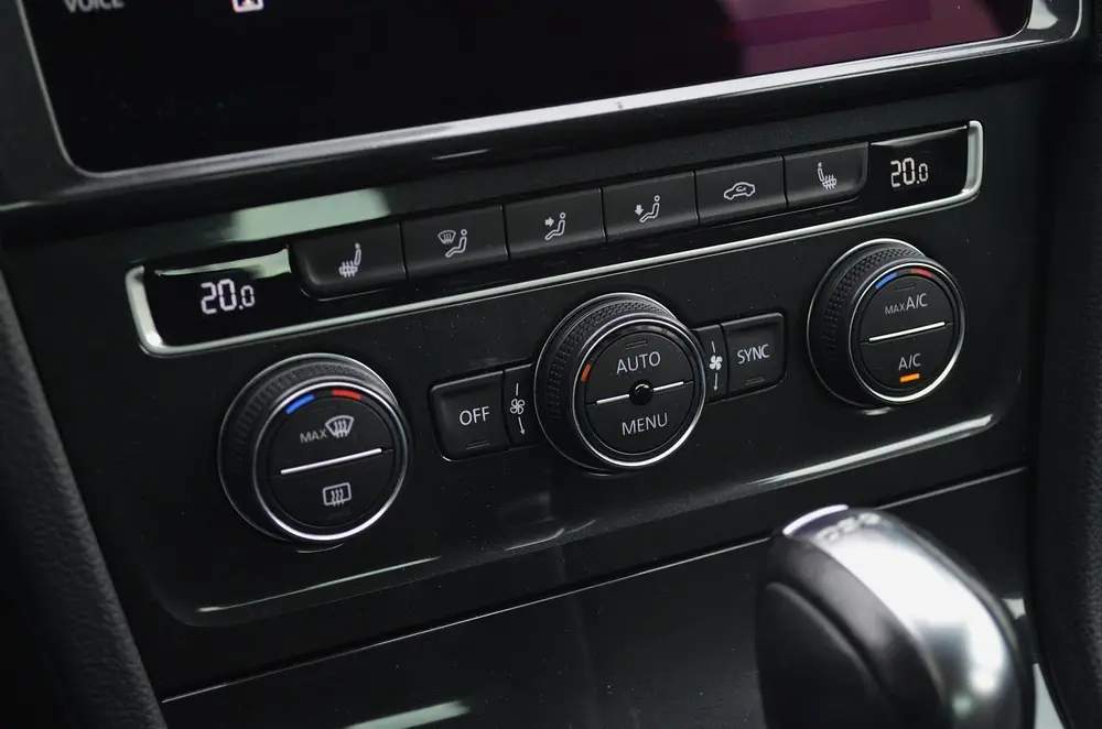 Volkswagen Golf 1.5 TSI Highline | Carplay | Automaat | Crui uit 2019, foto 17