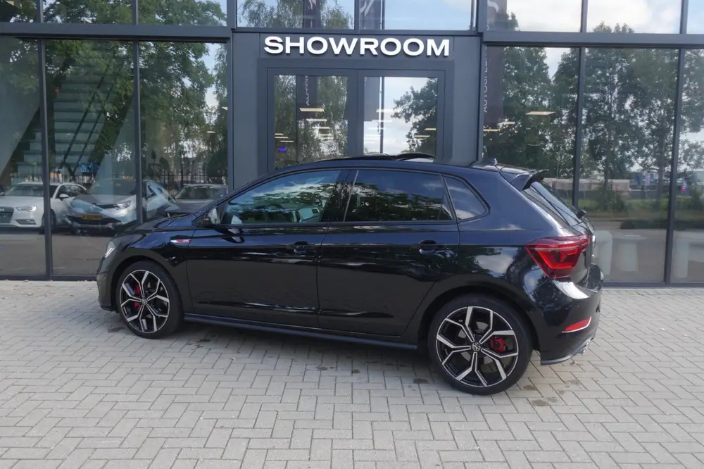 Volkswagen Polo 2.0 TSI GTI PANO KEYLESS BEATS uit 2022, foto 15