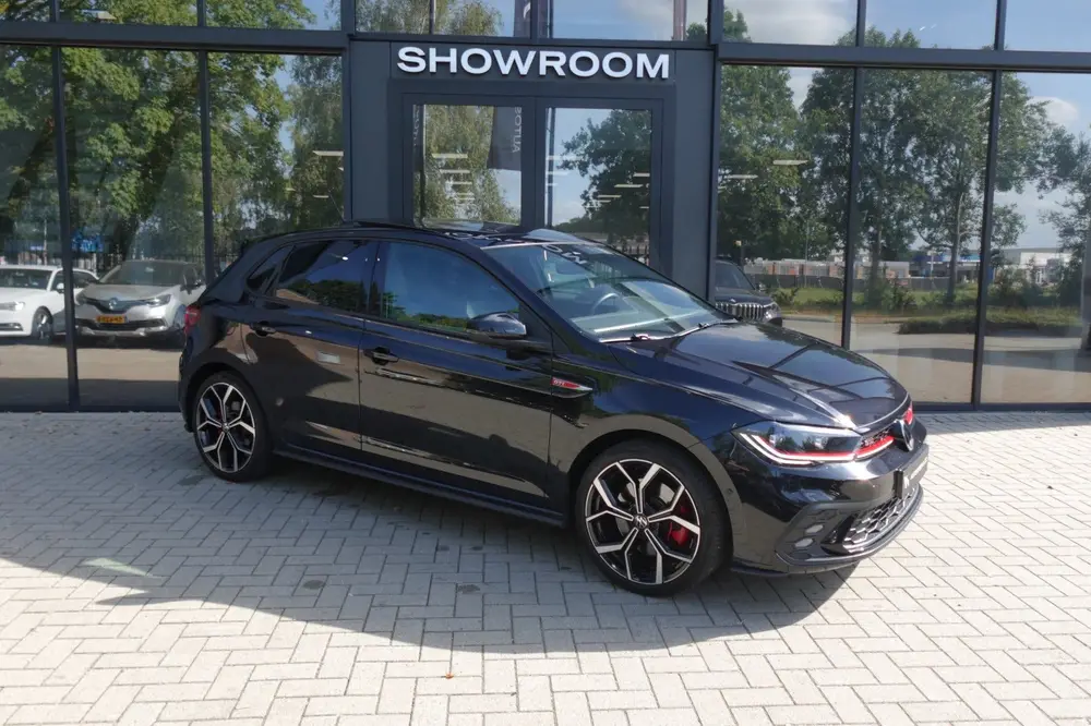 Volkswagen Polo 2.0 TSI GTI PANO KEYLESS BEATS uit 2022, foto 16