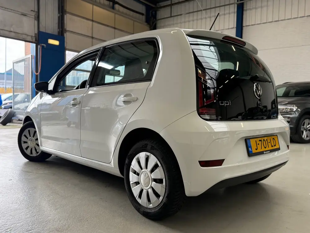 Volkswagen Up! 1.0 BMT move up! uit 2020, foto 3