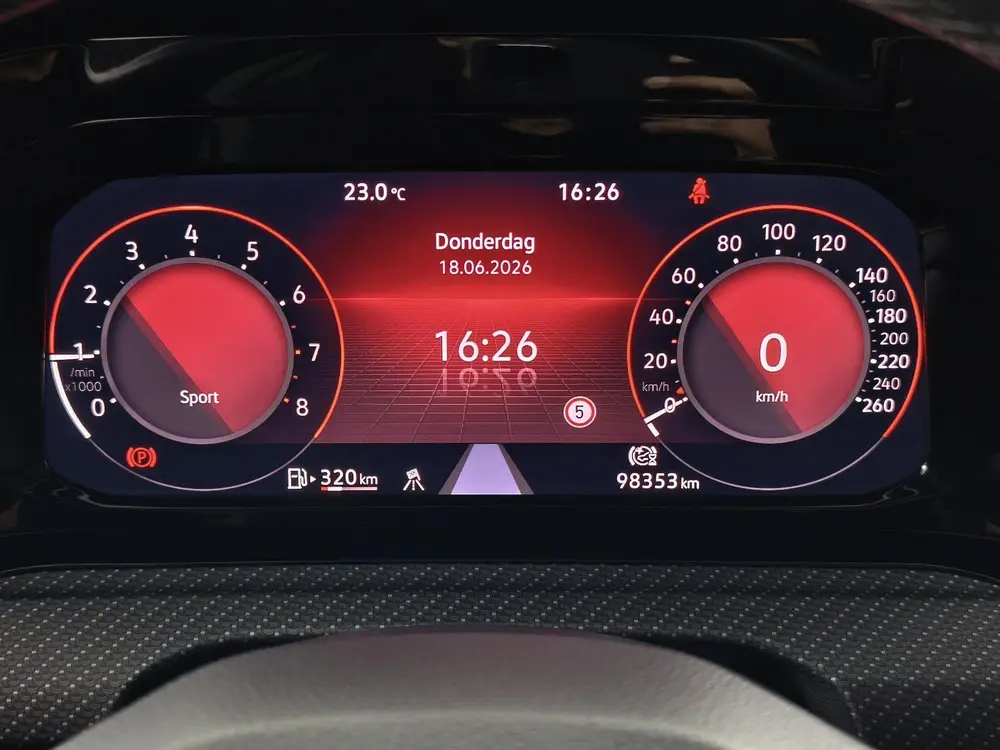 Volkswagen Golf 1.5 TSI R-Line Business+ | Achteruitrijcamer uit 2022, foto 4