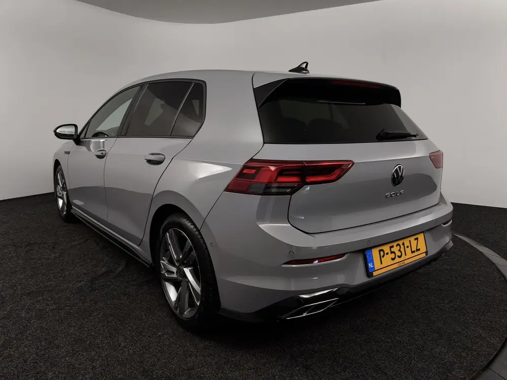 Volkswagen Golf 1.5 TSI R-Line Business+ | Achteruitrijcamer uit 2022, foto 6