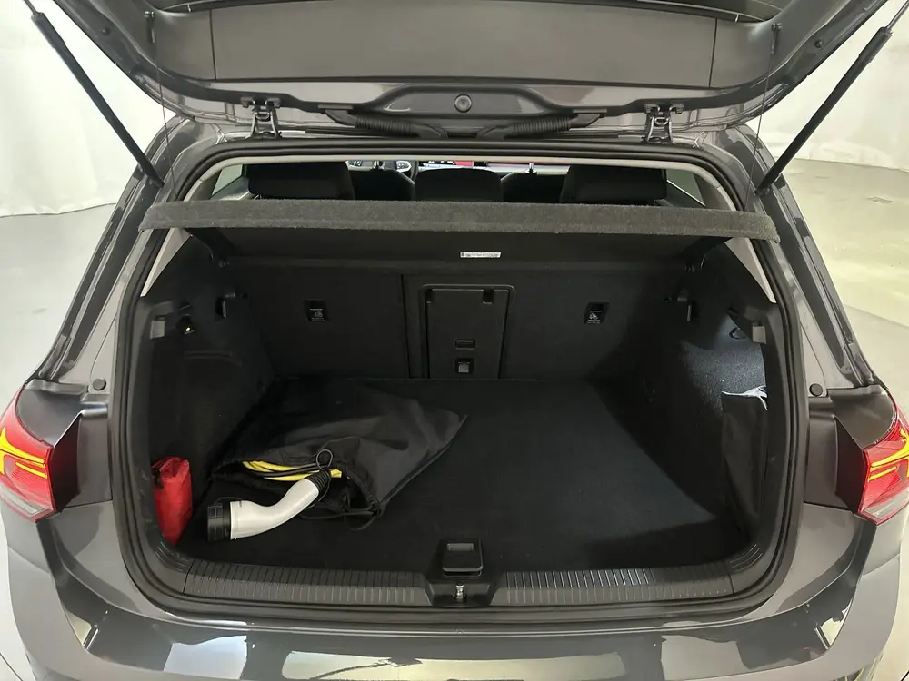 Volkswagen Golf 1.4 eHybrid 204pk Style Camera Stoelverwarmi uit 2021, foto 13