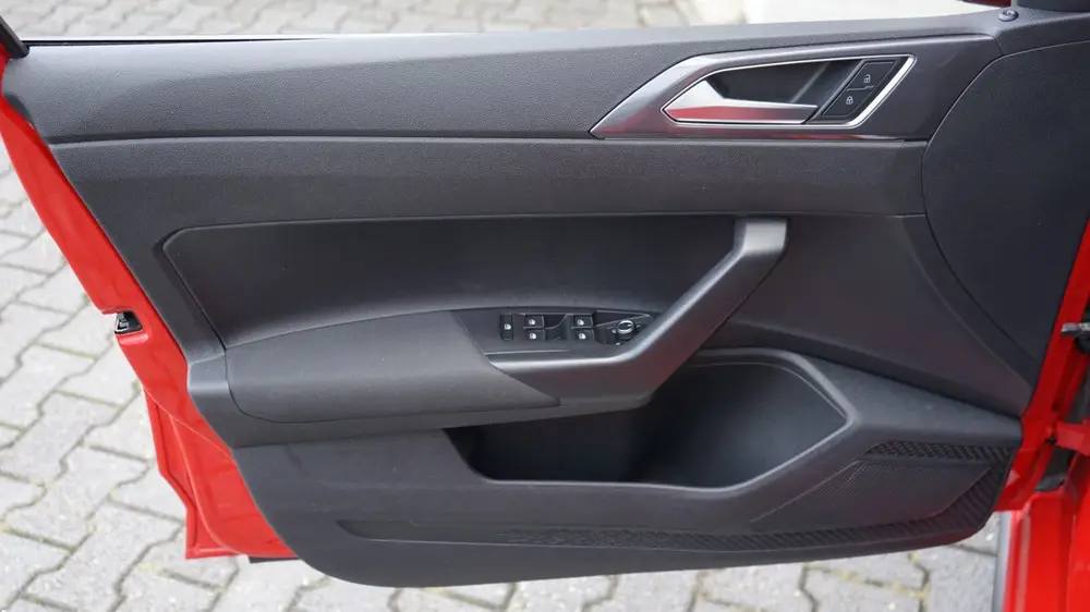 Volkswagen Polo 1.5 TSI R-Line AUTOMAAT|ACC|CAMERA|CARPLAY|D uit 2019, foto 13