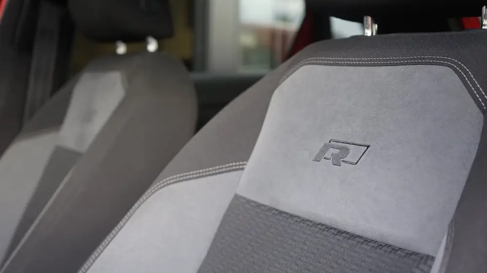 Volkswagen Polo 1.5 TSI R-Line AUTOMAAT|ACC|CAMERA|CARPLAY|D uit 2019, foto 15