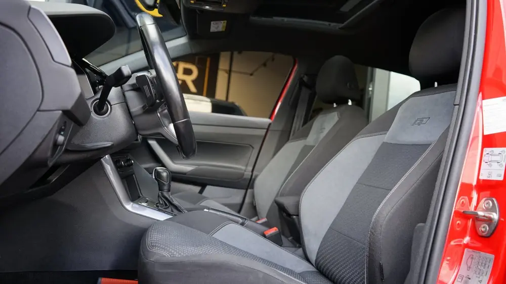 Volkswagen Polo 1.5 TSI R-Line AUTOMAAT|ACC|CAMERA|CARPLAY|D uit 2019, foto 3