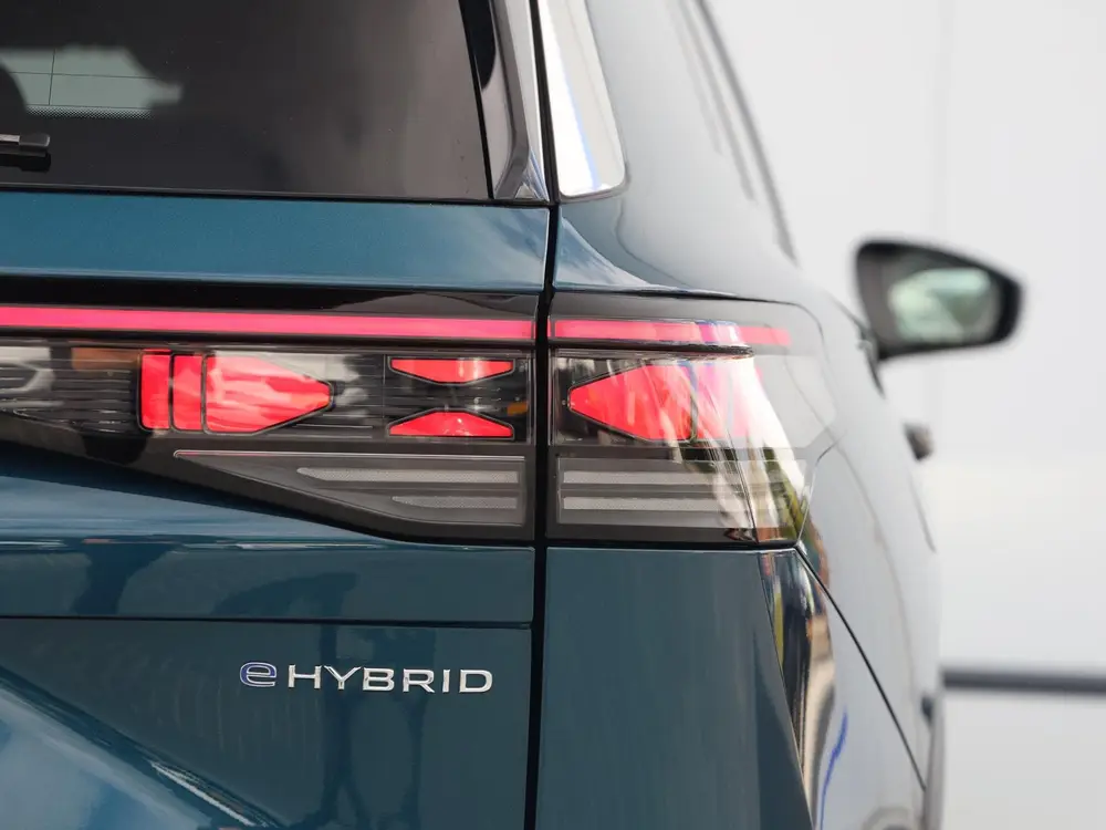 Volkswagen Tayron 1.5 eHybrid Life Edition 204pk DSG | LED M uit 2025, foto 18