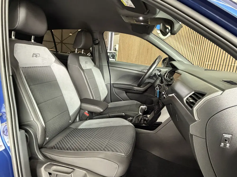 Volkswagen T-Cross 1.5 TSI 150pk Style R-Line | Navi | 18" | uit 2022, foto 12