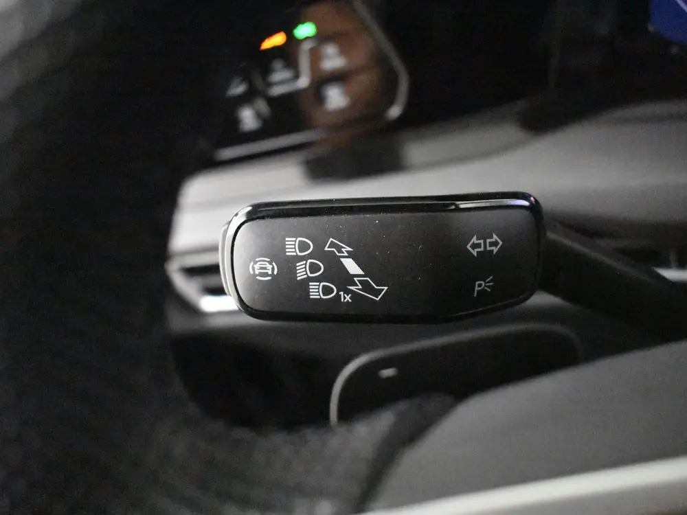 Volkswagen Golf 1.4 eHybrid GTE 245PK | Camera | Apple Carpl uit 2023, foto 13