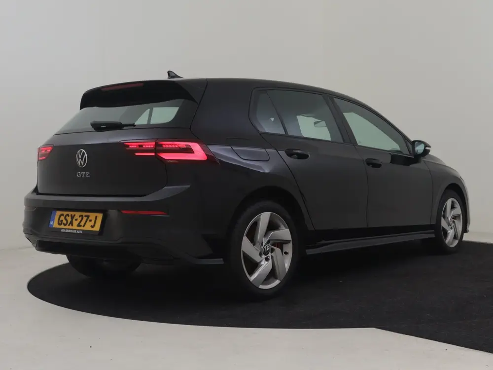 Volkswagen Golf 1.4 eHybrid GTE 245PK | Camera | Apple Carpl uit 2023, foto 2