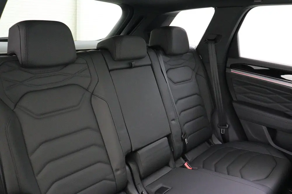Volkswagen Touareg 3.0 TSi eHybrid 4MOTION R PANO-DAK|HEAD U uit 2025, foto 14