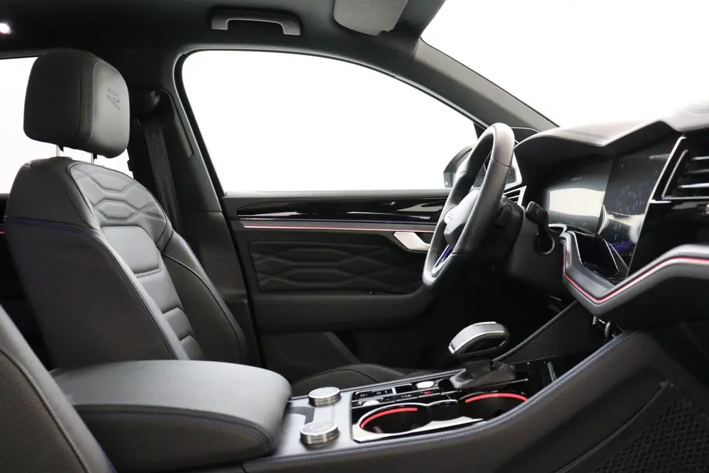 Volkswagen Touareg 3.0 TSi eHybrid 4MOTION R PANO-DAK|HEAD U uit 2025, foto 8