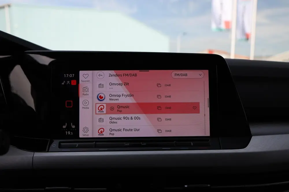 Volkswagen Golf Variant 1.0 eTSI Life Business|Automaat|LED| uit 2021, foto 11