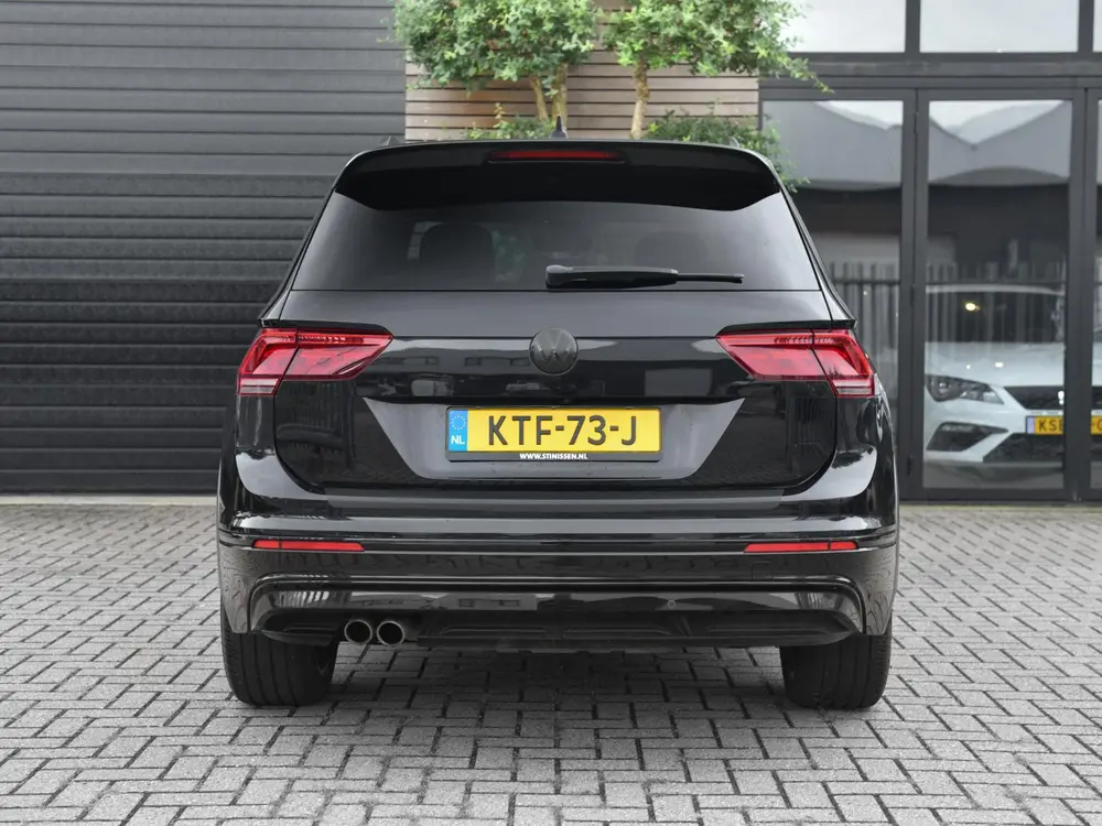 Volkswagen Tiguan 2.0 TSI 4Motion R-Line Back Edition ACC 20 uit 2020, foto 14
