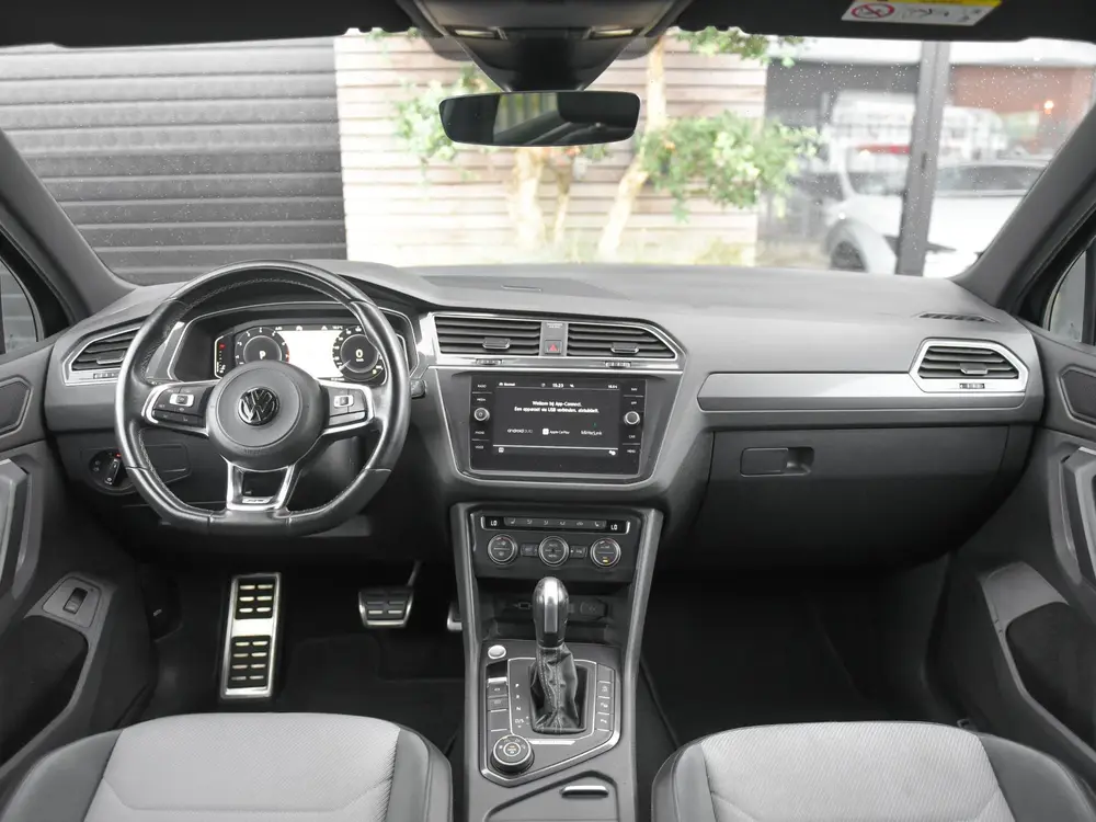 Volkswagen Tiguan 2.0 TSI 4Motion R-Line Back Edition ACC 20 uit 2020, foto 6
