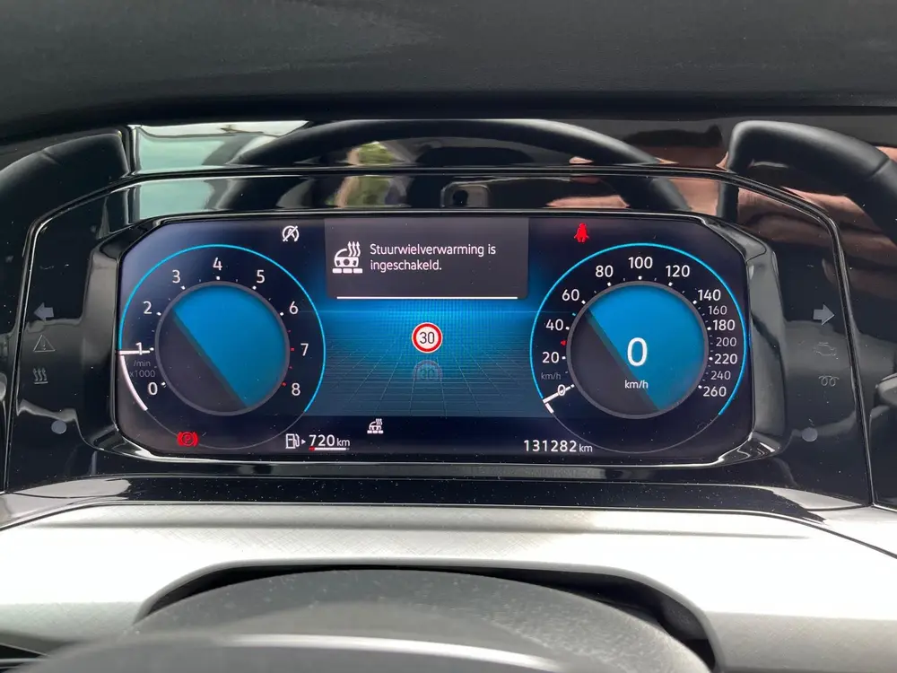 Volkswagen Golf 1.5 TSI Life Business NLAuto/Alcantara-Sport uit 2021, foto 12