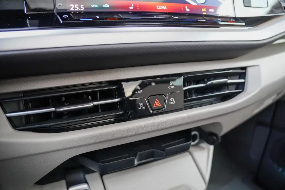 Volkswagen Multivan 1.5I E-hybrid Edition L2 4x4 Panoramadak uit 2026, foto 18