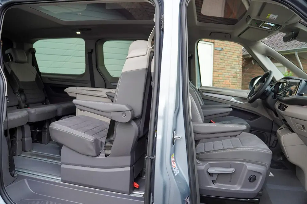 Volkswagen Multivan 1.5I E-hybrid Edition L2 4x4 Panoramadak uit 2026, foto 3