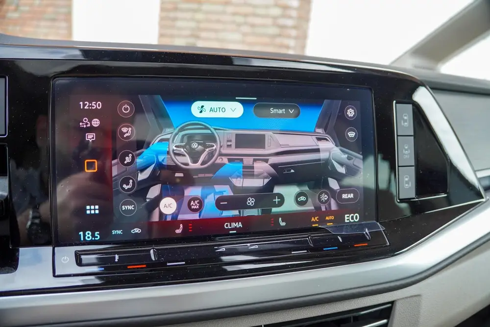 Volkswagen Multivan 1.5I E-hybrid Edition L2 4x4 Panoramadak uit 2026, foto 15