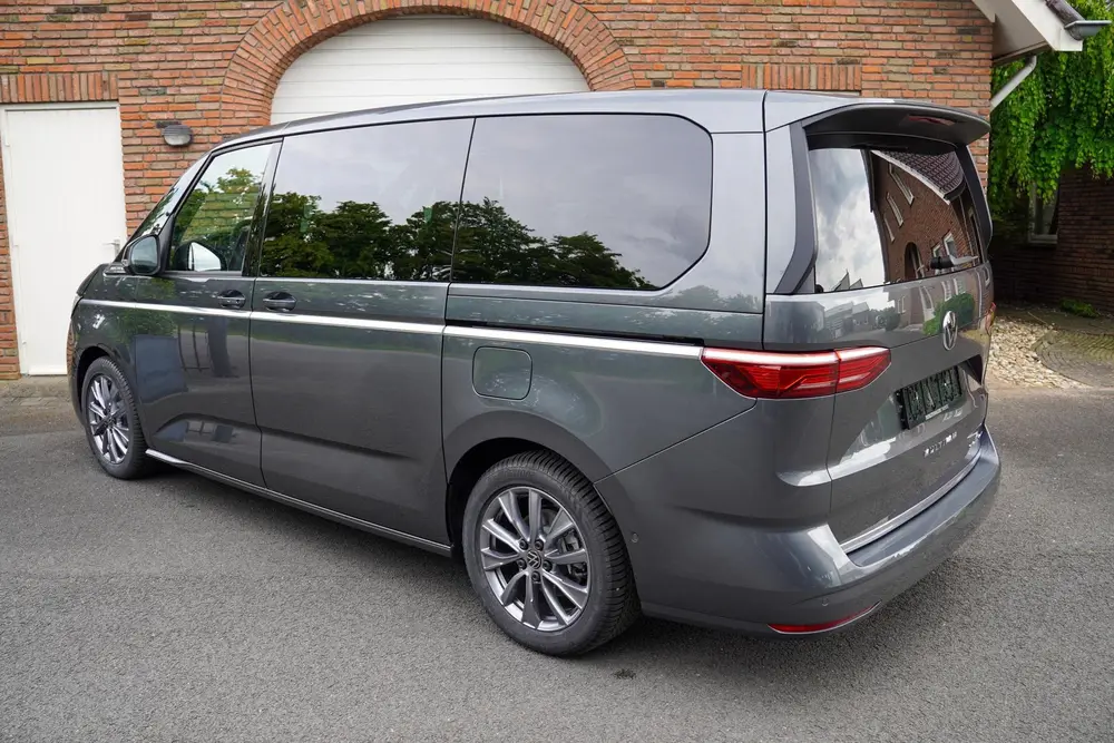 Volkswagen Multivan 1.5 e-hybrid Style L2 4-Motion LEDER - D uit 2026, foto 19