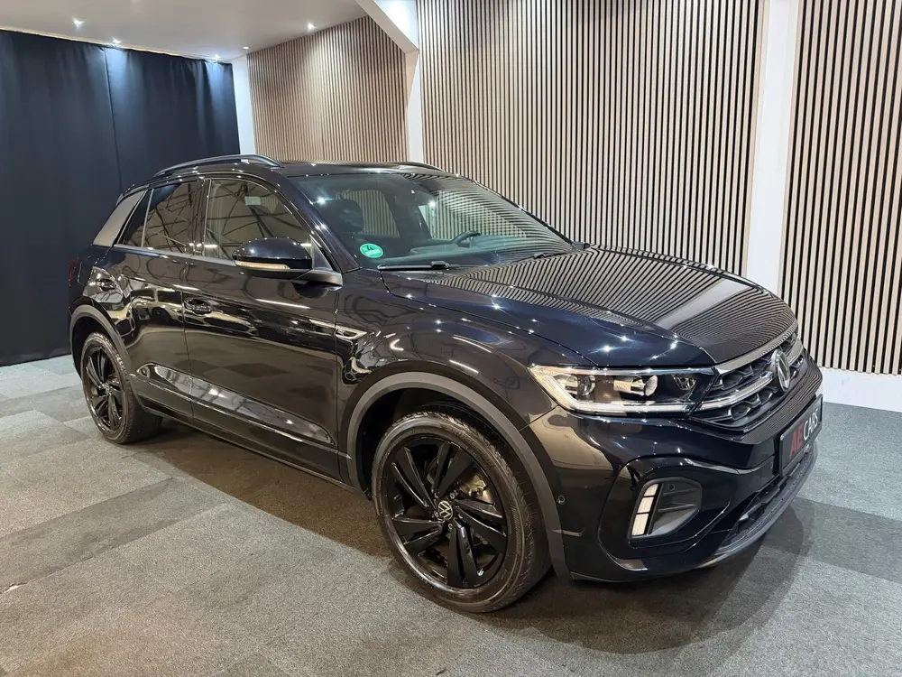 Volkswagen T-Roc 1.5 TSI R-Line Edition Pano Camera Keyless uit 2024, foto 2