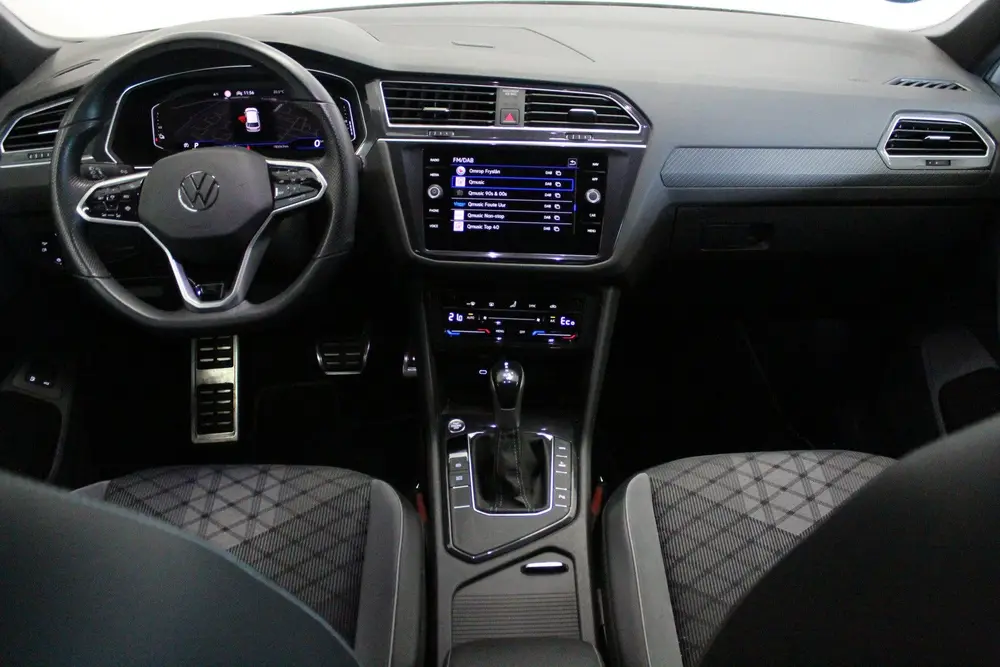 Volkswagen Tiguan 1.4 TSI eHybrid R-Line Business+ | DAB-RAD uit 2022, foto 13