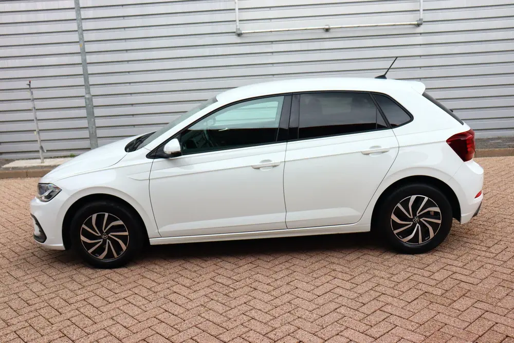 Volkswagen Polo 1.0 TSI Life Business O.a: Stoelverw, ACC, C uit 2022, foto 9